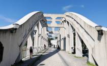 Zabytkowy most nad Olzą