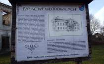 Ruiny pałacu we Włodowicach - tablica