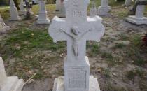 Radruż - krzyż na cmentarzu
