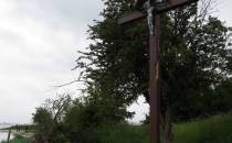 Krzyż pozostały pod dawnej osadzie Beka