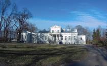 Ojrzanów - Pałac